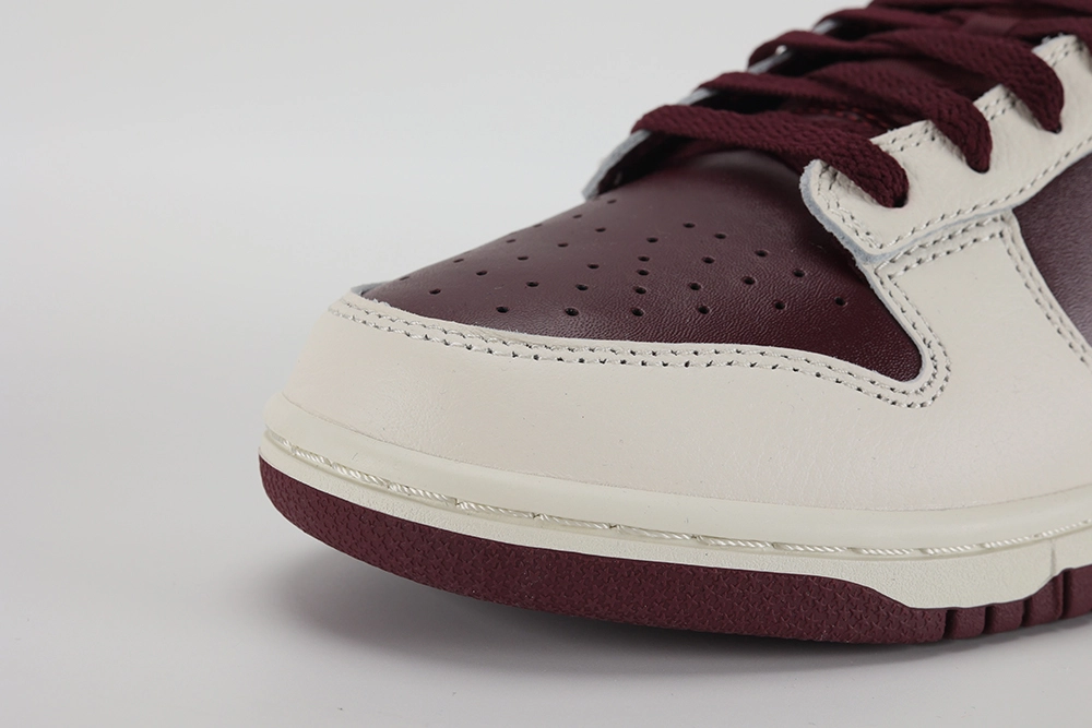 dunk low premium ‘valentine’s day’ replica